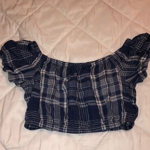 american eagle blue plaid crop top
